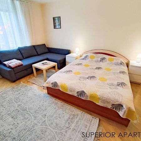 קלייפדה Ziuzi Apartments מראה חיצוני תמונה