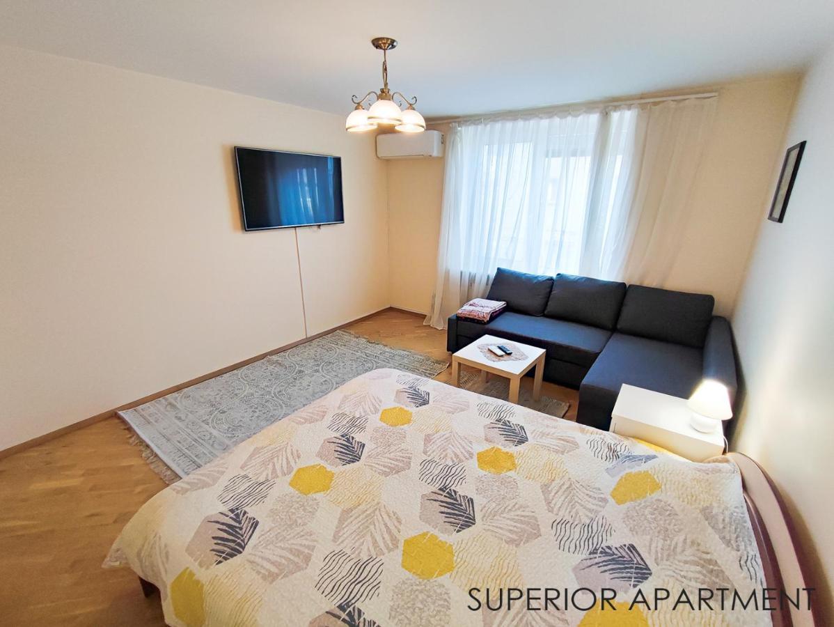 קלייפדה Ziuzi Apartments מראה חיצוני תמונה