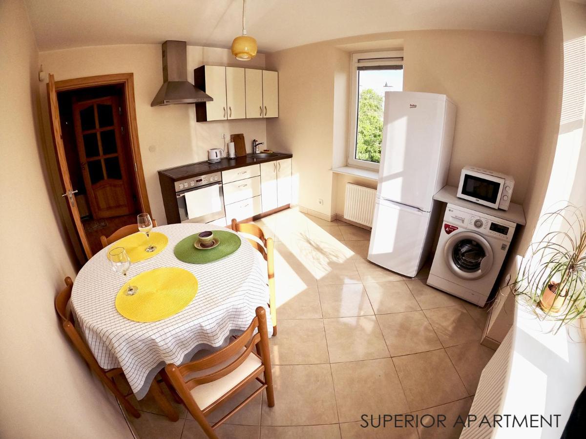 קלייפדה Ziuzi Apartments מראה חיצוני תמונה