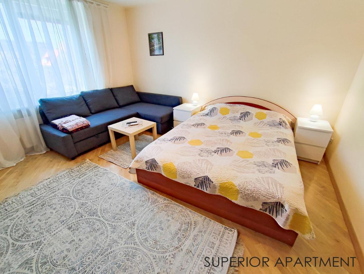 קלייפדה Ziuzi Apartments מראה חיצוני תמונה